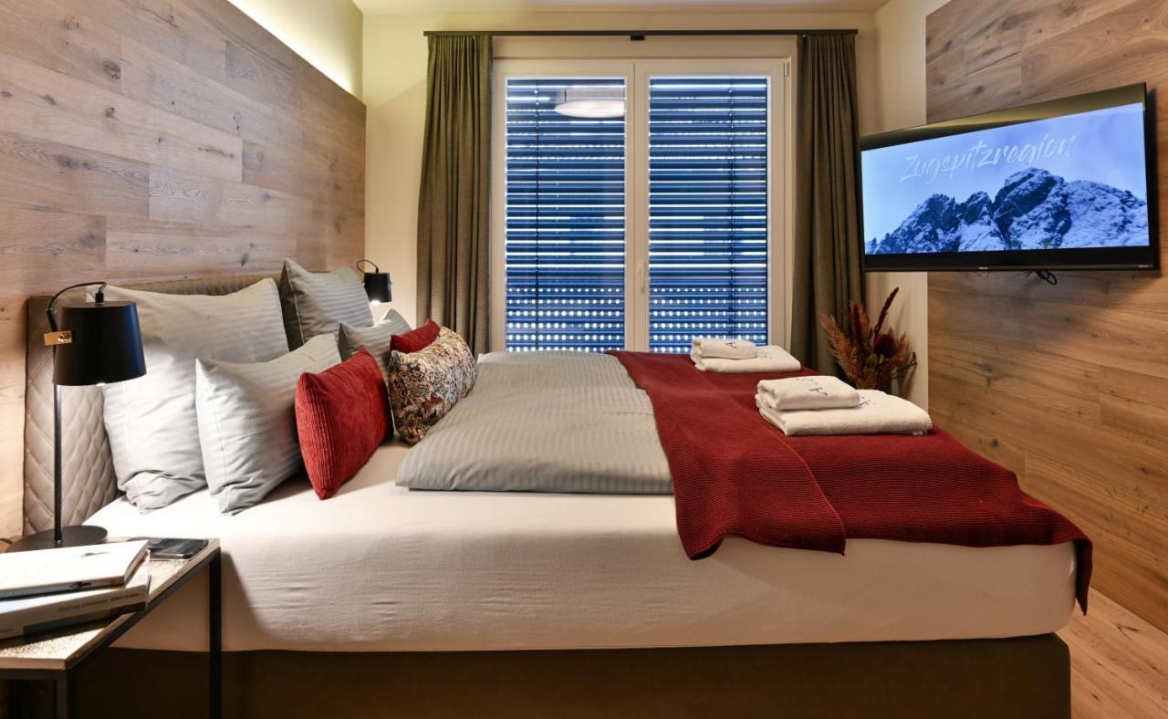 Boutique Chalets Alpi - Private Sauna & Cinema Garmisch-Partenkirchen Buitenkant foto