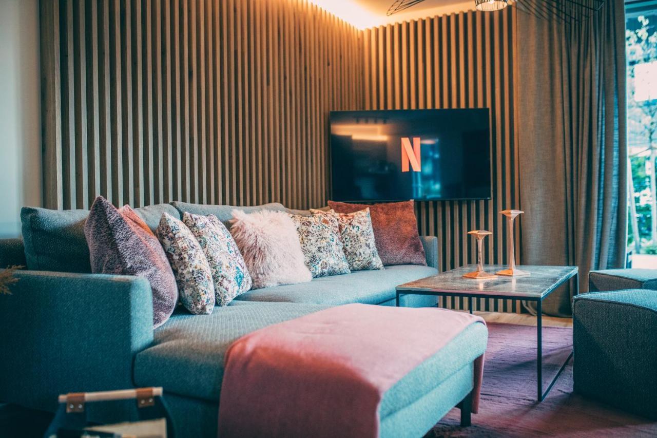 Boutique Chalets Alpi - Private Sauna & Cinema Garmisch-Partenkirchen Buitenkant foto